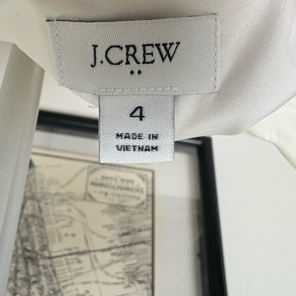 J Crew Cream Scalloped Camisole Spaghetti Strap Size 4 - Picture 4 of 4